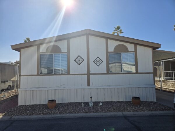 4800 Vegas Valley dr, Las Vegas, Nv 89121 - Image 2