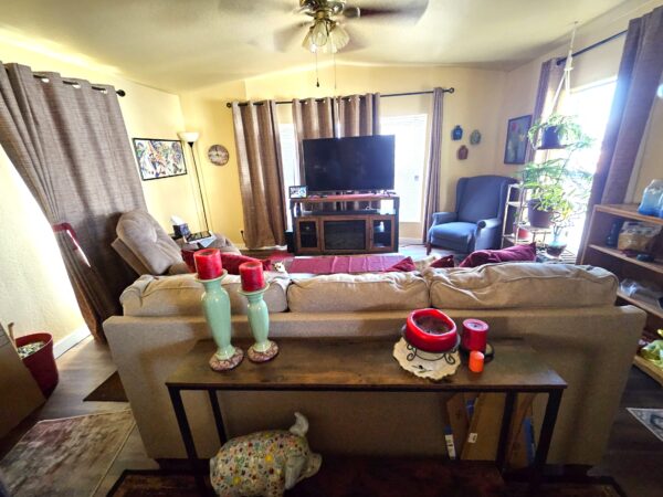4800 Vegas Valley, Las Vegas, Nv. 89121 - Image 9
