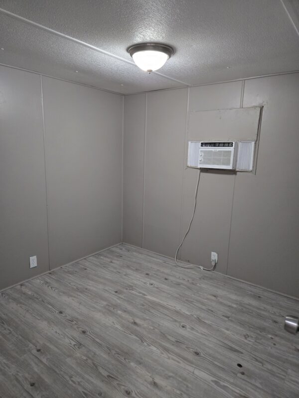 2038 Palm st,. Las Vegas, Nv 89104 - Image 3